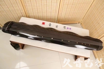 澳门半岛●久音古琴  ●今日推荐  20240204[高级精品演奏级蕉叶式]